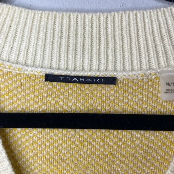 Tahari Cardigan - Picture 2 of 2